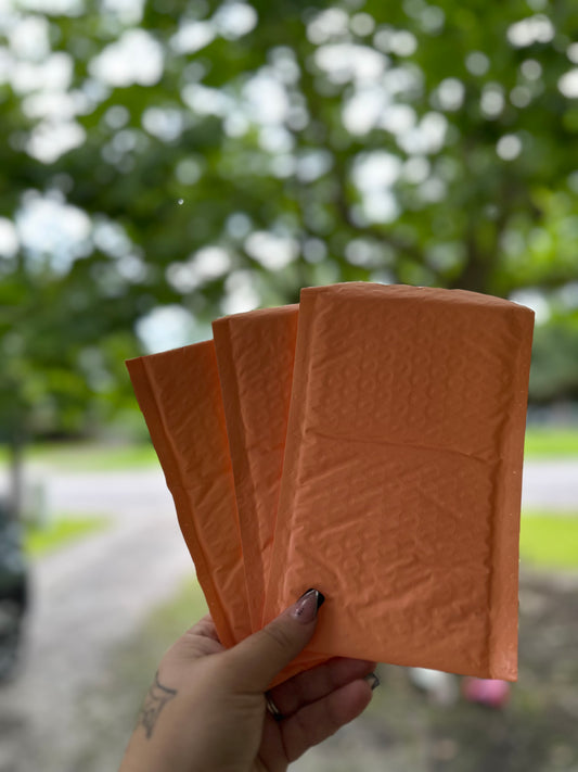 4x8 Coral Bubble Mailer