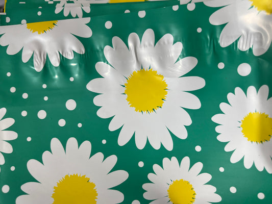 6x9 Seafoam Daisy