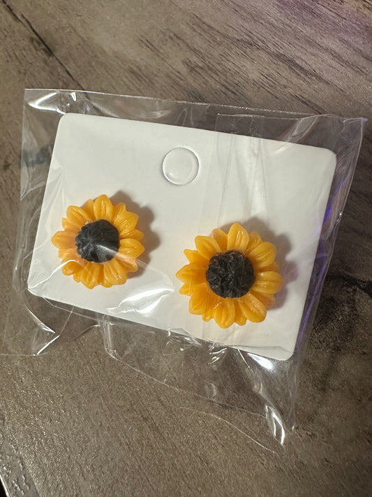 Sunflower Studs